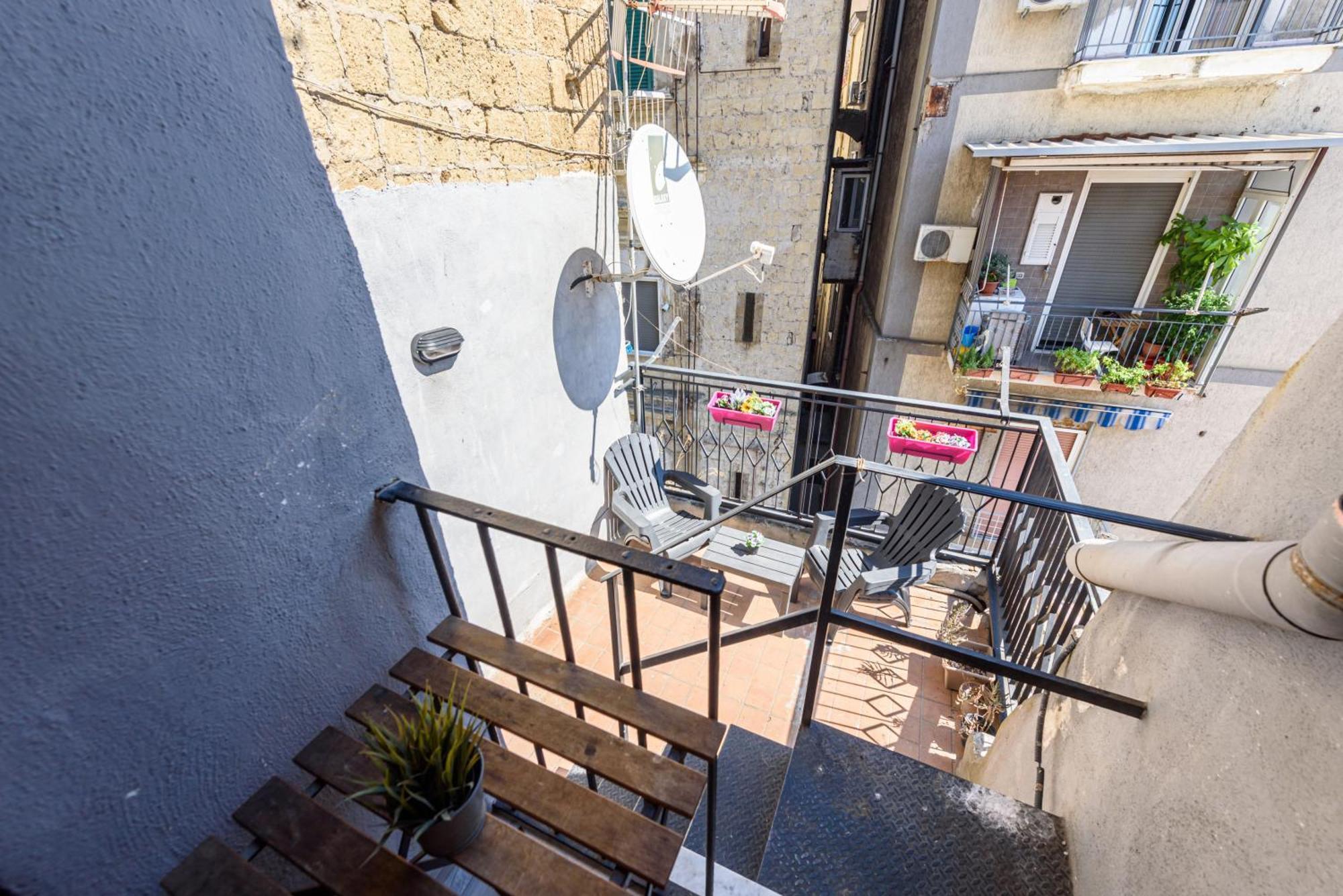 La Terrazzina Sul Porto Apartment เนเปิลส์ ภายนอก รูปภาพ