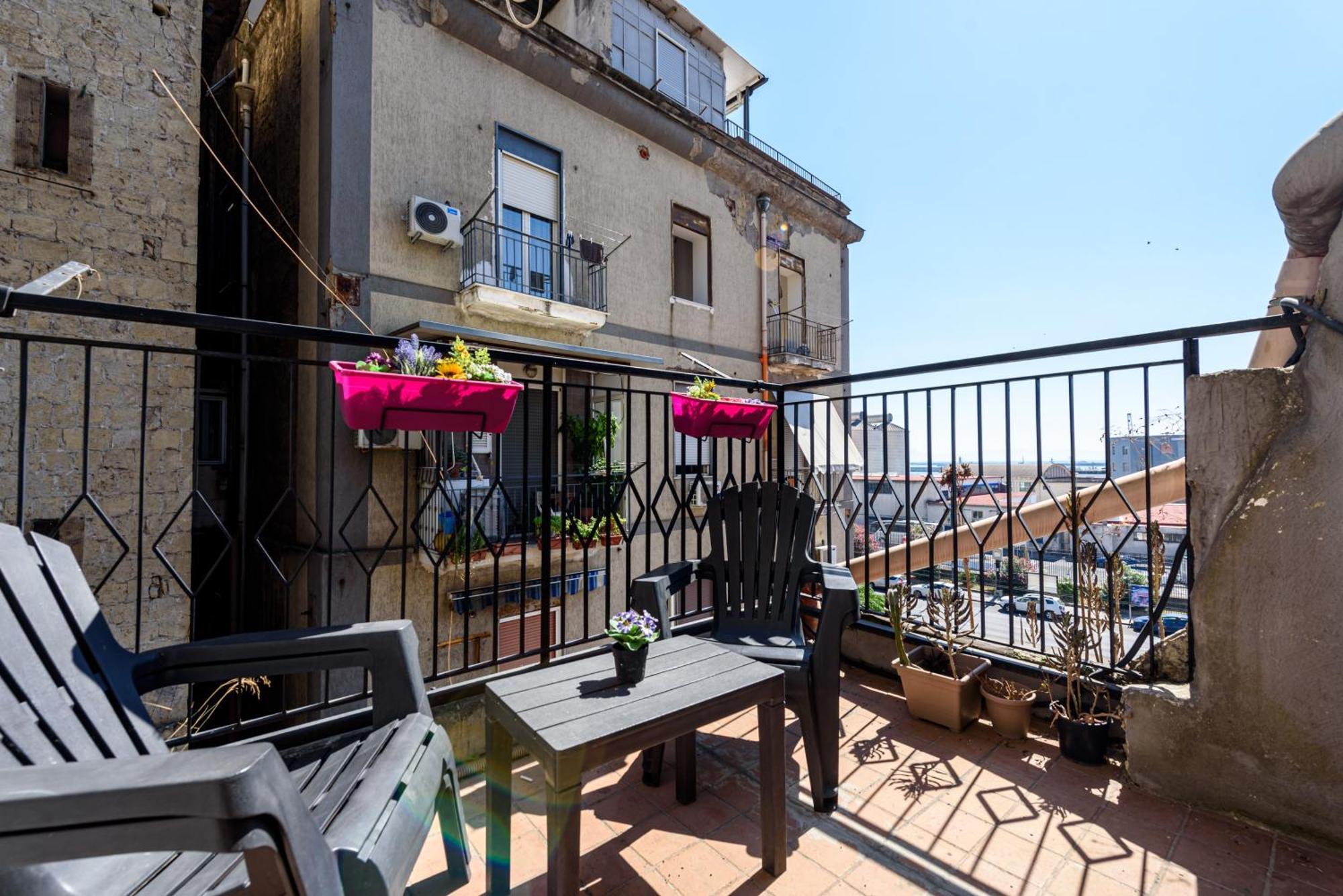 La Terrazzina Sul Porto Apartment เนเปิลส์ ภายนอก รูปภาพ